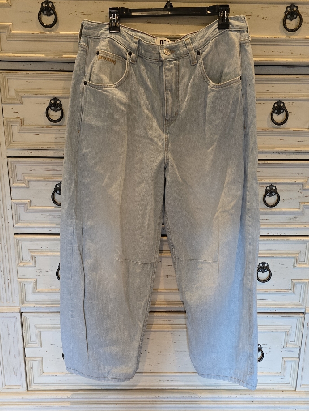 Urban Outfitters - Light Wash Wide-Leg Women’s Jeans